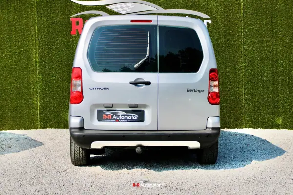 Citroën Berlingo 2010 - 8750 EUR, 186000 km - AUTO.MOTO.pt - 186000km - foto 5 de 17