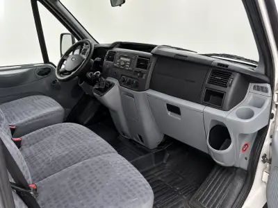 Ford Transit 2010 — photo 6 of 8