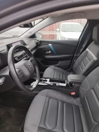 Citroën e-C4 2022 - 21980 EUR, 44200 km - AUTO.MOTO.pt - 44200km - foto 11 de 31