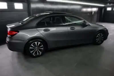 Mercedes-Benz A 200 Limousine 2020 - 23950 EUR, 127521 km - 127521km - foto 14 de 36
