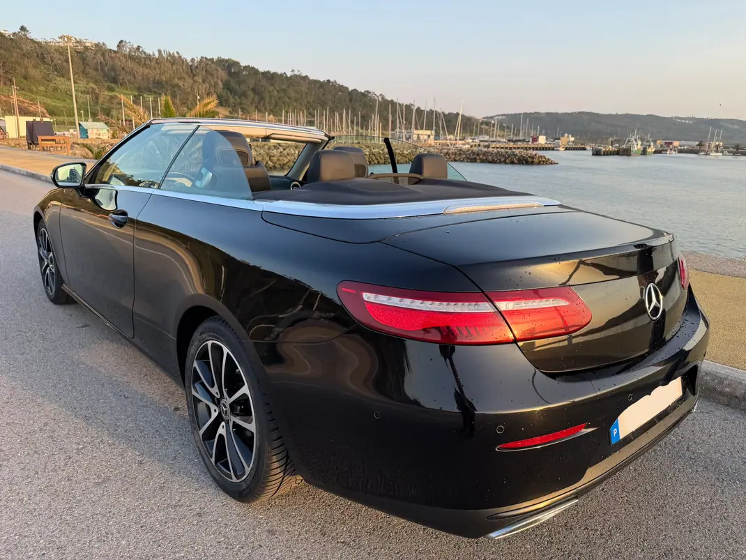 Mercedes-Benz E 220 2018 - 31900 EUR, 174000 km - AUTO.MOTO.pt - 174000km - foto 8 de 10