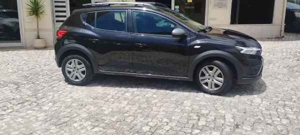 Dacia Sandero 2023 - 15950 EUR, 25560 km - AUTO.MOTO.pt - 25560km - foto 3 de 20