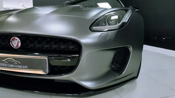 Jaguar F-Type 2018 - 59950 EUR, 53186 km - AUTO.MOTO.pt - 53186km - foto 14 de 20