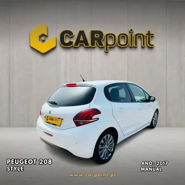 Peugeot 208 2017 - 12900 EUR, 104595 km - AUTO.MOTO.pt - 104595km - foto 4 de 10
