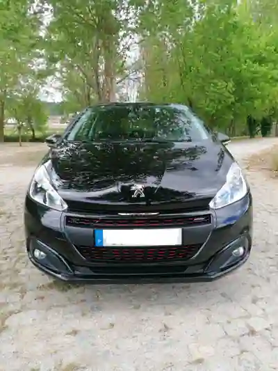Peugeot 208 2016 - 139500km