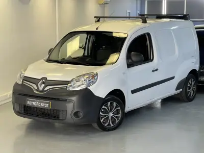 Renault 2018 - 6490 EUR, 385000 km - AUTO.MOTO.pt - 385000km - foto 6 de 33
