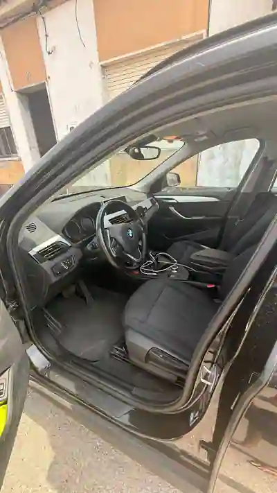 BMW X1 2021 - 23900 EUR, 109000 km - AUTO.MOTO.pt - 109000km - foto 2 de 5