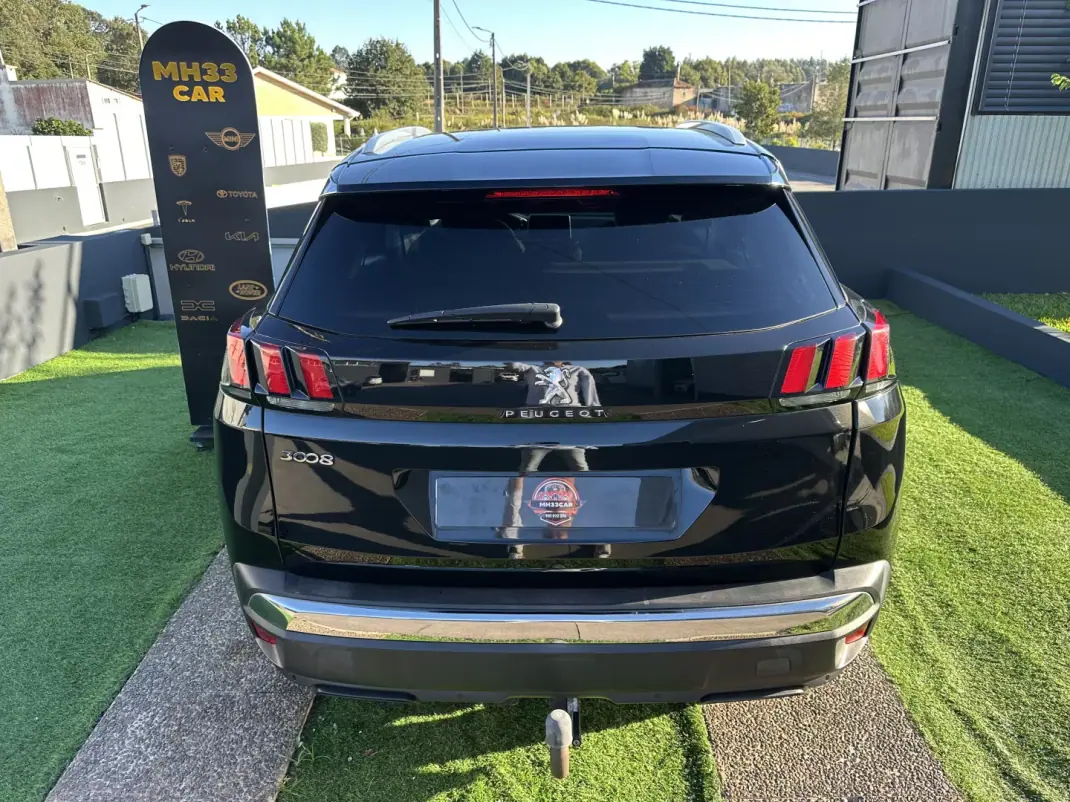 Peugeot 3008 2019 - 14900 EUR, 190000 km - 190000km - foto 13 de 64
