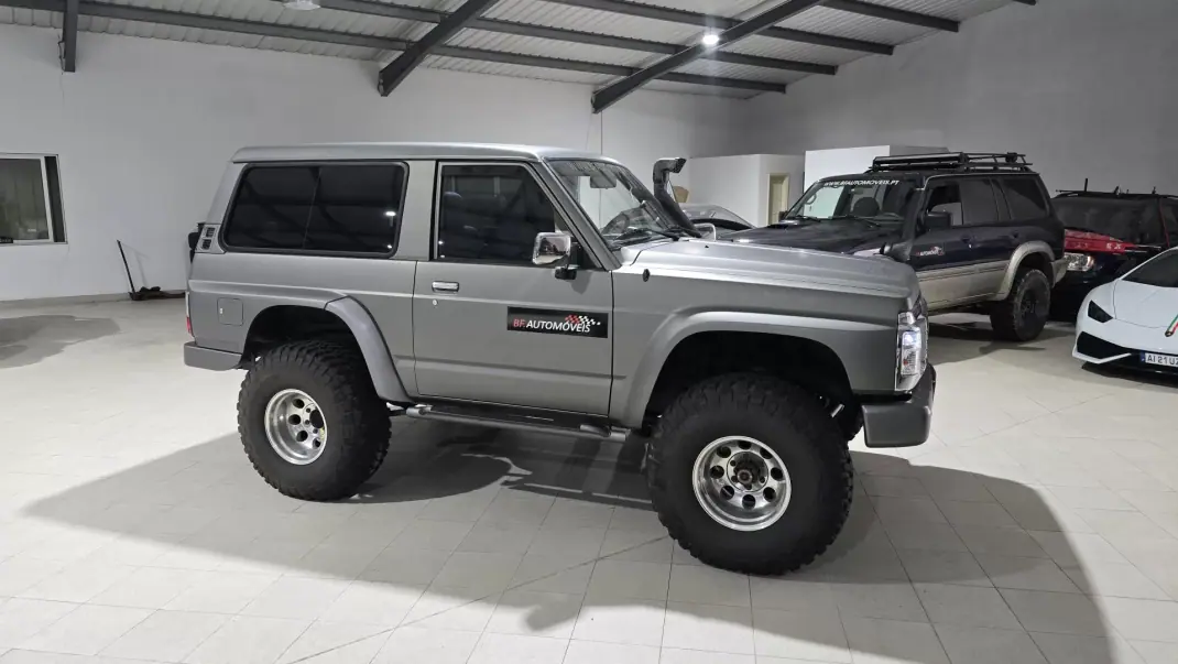 Nissan Patrol 1992 - 37500 EUR, 156427 km - 156427km - foto 7 de 61