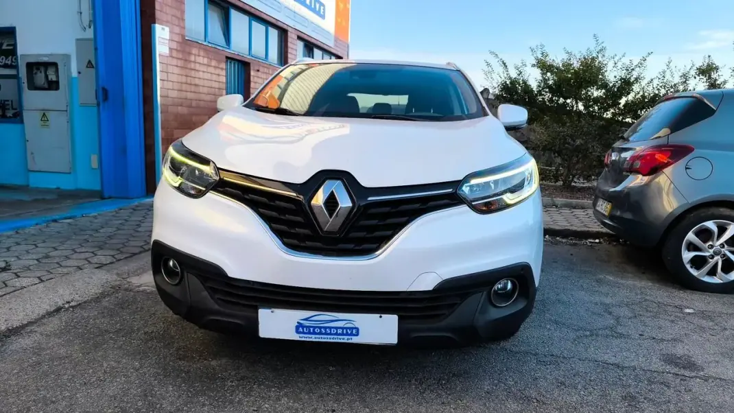 Renault Kadjar 2017 - 12500 EUR, 93000 km - 93000km - foto 9 de 15
