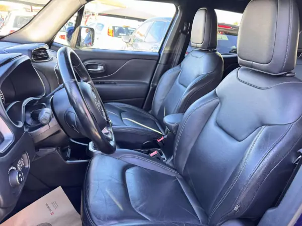 Jeep Renegade 2020 - 17000 EUR, 120000 km - AUTO.MOTO.pt - 120000km - foto 8 de 22