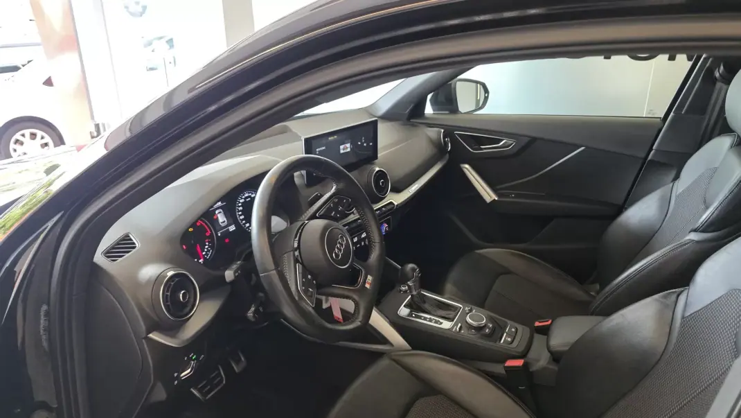Audi Q2 2018 - 22500 EUR, 149812 km - AUTO.MOTO.pt - 149812km - foto 6 de 69