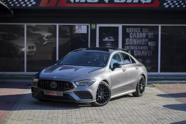 Mercedes-Benz CLA 250 e 2021 Híbrido Plug-In