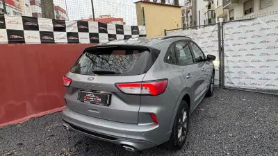 Ford Kuga 2022 - 17900 EUR, 76500 km - AUTO.MOTO.pt - 76500km - foto 5 de 12