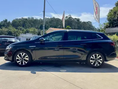 Renault Mégane Sport Tourer 2019 - 10999 EUR, 149000 km - 149000km - foto 21 de 22