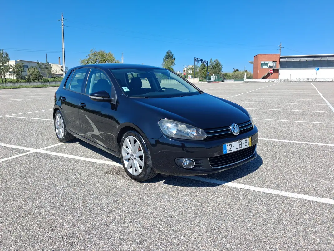 Volkswagen Golf 2010 - 6850 EUR, 319600 km - AUTO.MOTO.pt - 319600km - foto 4 de 20
