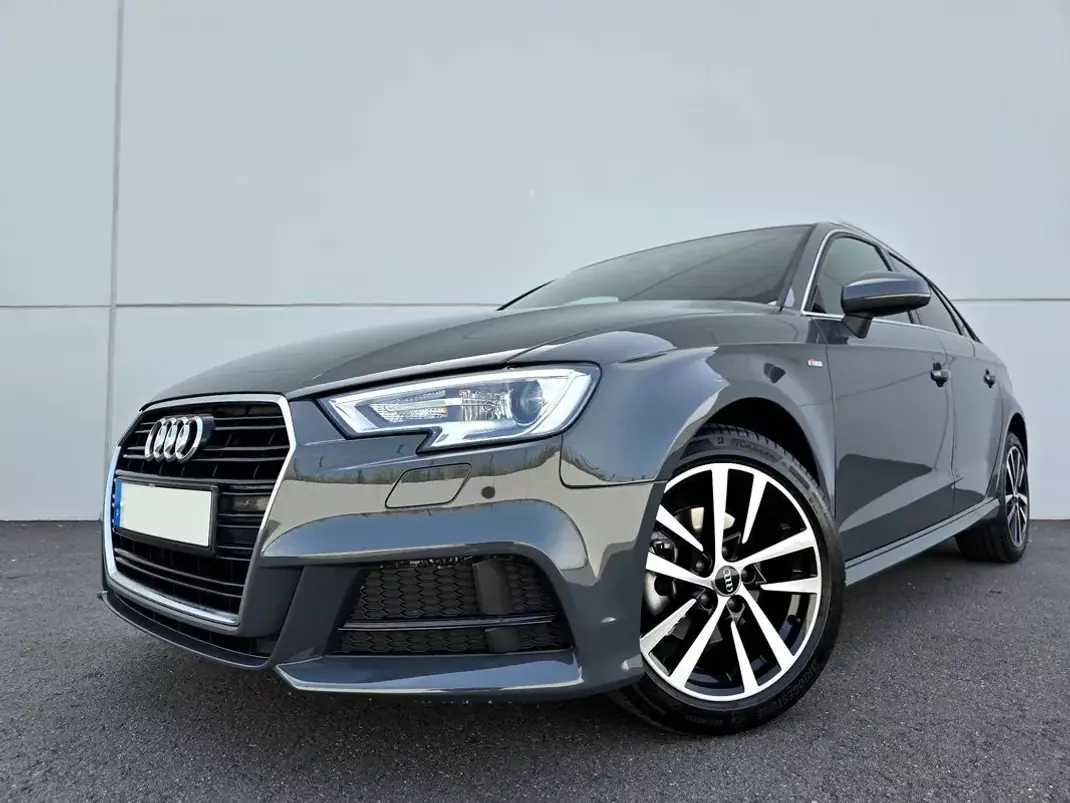 Audi A3 Sportback 2019 - 17500 EUR, 81000 km - AUTO.MOTO.pt - 81000km - foto 2 de 33