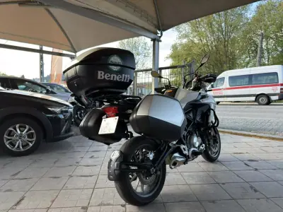 Benelli TRK 502 2018 - 4450 EUR, 19295 km - AUTO.MOTO.pt - 19295km - foto 10 de 17