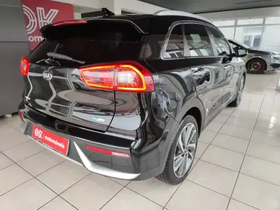 Kia Niro 2019 - 17250 EUR, 51300 km - AUTO.MOTO.pt - 51300km - foto 11 de 34