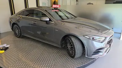 Mercedes-Benz CLS 400 2019 - 44500 EUR, 165703 km - AUTO.MOTO.pt - 165703km - foto 20 de 73