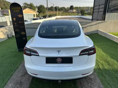 Tesla Model 3 2019 - 24900 EUR, 170000 km - 170000km - foto 11 de 49