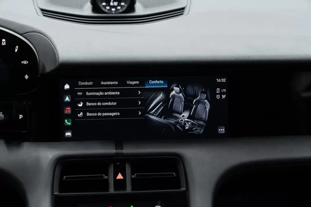 Porsche Taycan 2024 - 84950 EUR, 8000 km - AUTO.MOTO.pt - 8000km - foto 46 de 58