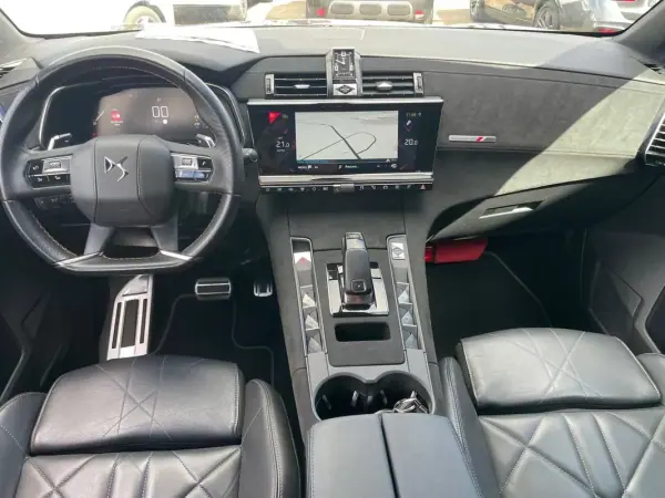 DS DS7 2021 - 24800 EUR, 83225 km - AUTO.MOTO.pt - 83225km - foto 5 de 17
