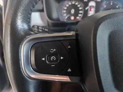 Volvo XC 40 2019 - 23850 EUR, 132000 km - AUTO.MOTO.pt - 132000km - foto 26 de 35