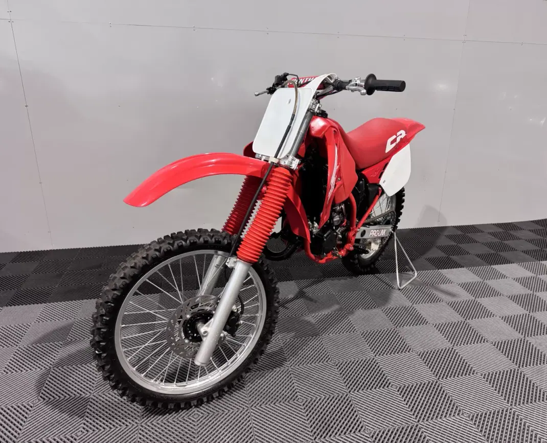 Honda CR 125R 1989 - 6750 EUR, 1 km - 1km - foto 4 de 22