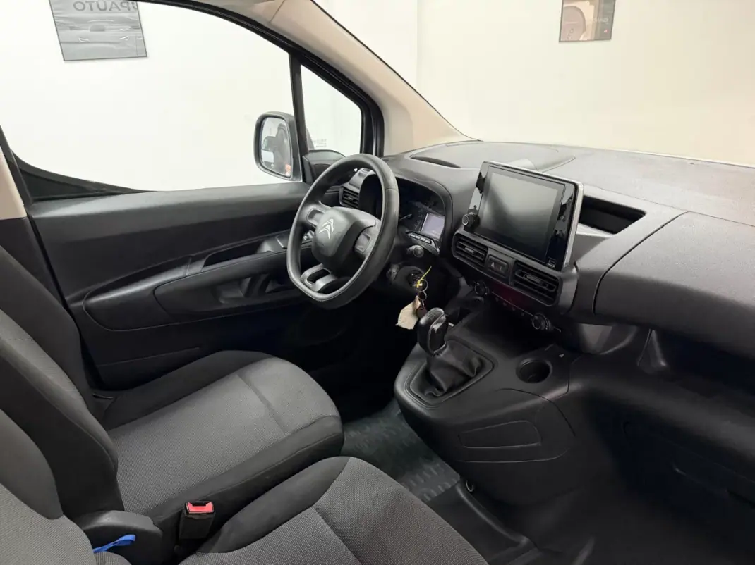 Citroën BERLINGO VAN XL 1.5 BLUE HDI 3 LUGARES 2019 - 12990 EUR, 143000 km - AUTO.MOTO.pt - 143000km - foto 5 de 25