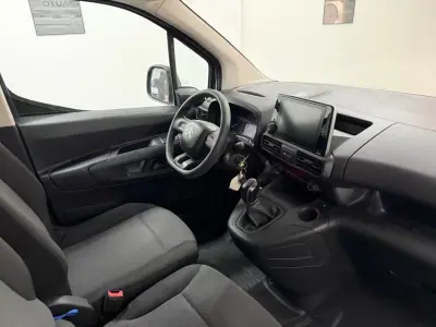 Citroën BERLINGO VAN XL 1.5 BLUE HDI 3 LUGARES 2019 - 12990 EUR, 143000 km - AUTO.MOTO.pt - 143000km - foto 5 de 25