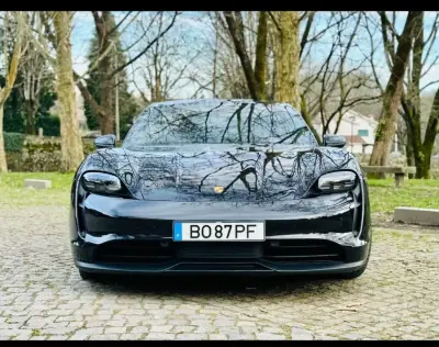 Porsche Taycan 2021 - 53499 EUR, 153620 km - AUTO.MOTO.pt - 153620km - foto 25 de 28