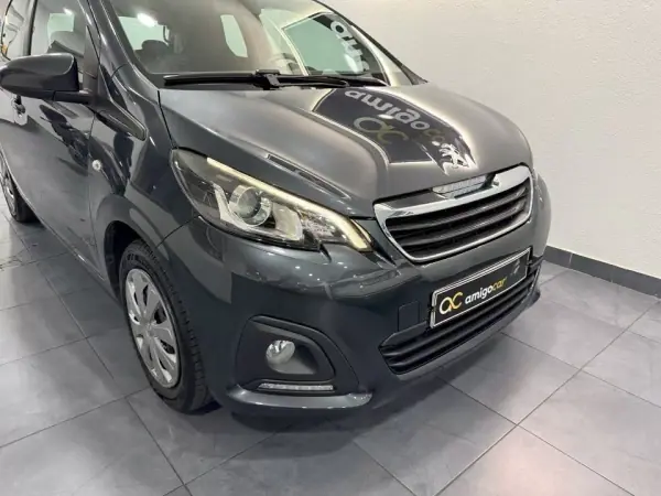 Peugeot 108 2016 - 7950 EUR, 142930 km - AUTO.MOTO.pt - 142930km - foto 6 de 19