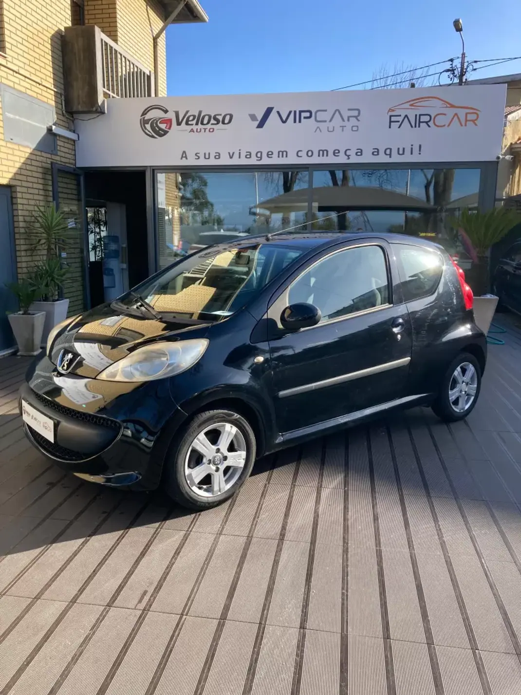 Peugeot 107 2008 - 4500 EUR, 171000 km - AUTO.MOTO.pt - 171000km - foto 5 de 17