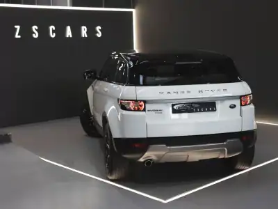 Land Rover Range Rover Evoque 2012 - 18990 EUR, 187000 km - AUTO.MOTO.pt - 187000km - foto 5 de 22