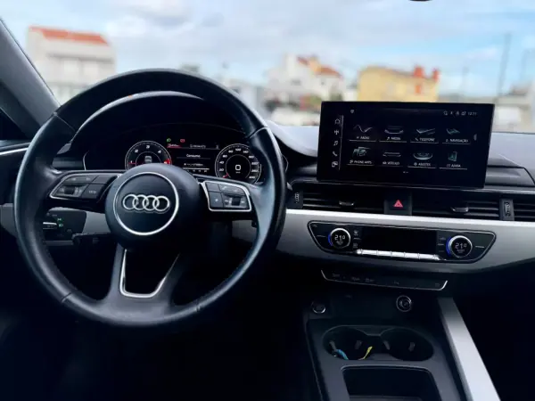 Audi A5 Sportback 2020 - 28950 EUR, 127000 km - AUTO.MOTO.pt - 127000km - foto 16 de 32