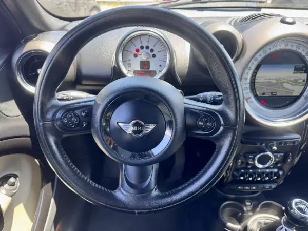 MINI Countryman 2012 - 14990 EUR, 136507 km - AUTO.MOTO.pt - 136507km - foto 8 de 18