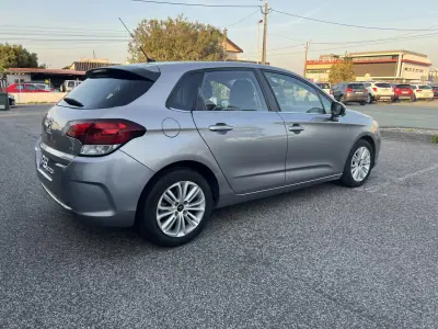 Citroën C4 2016 - 12250 EUR, 155210 km - AUTO.MOTO.pt - 155210km - foto 9 de 18