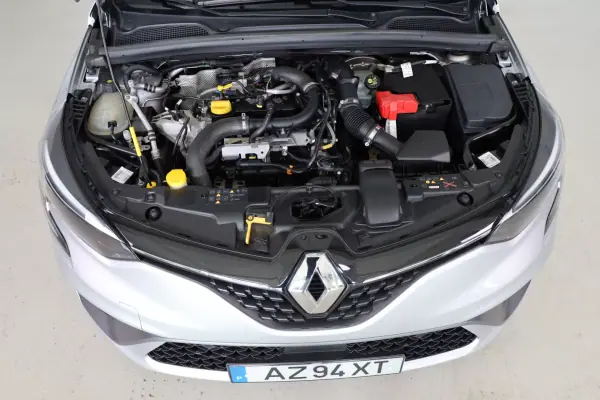 Renault Clio 2023 - 15950 EUR, 52147 km - AUTO.MOTO.pt - 52147km - foto 9 de 45
