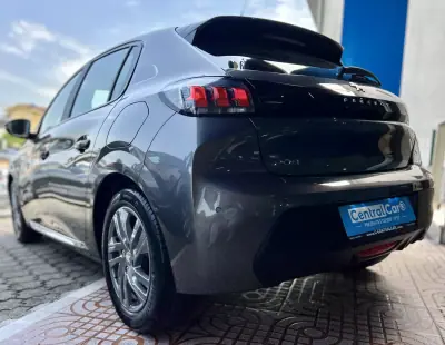Peugeot 208 2022 - 14450 EUR, 93000 km - AUTO.MOTO.pt - 93000km - foto 7 de 28