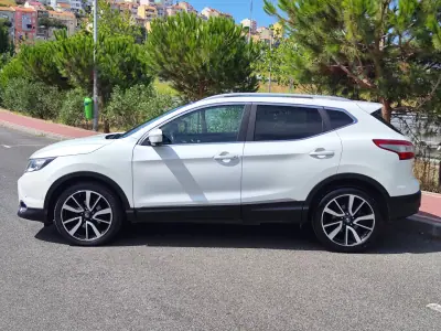 Nissan Qashqai 2014 - 13980 EUR, 212500 km - AUTO.MOTO.pt - 212500km - foto 12 de 46