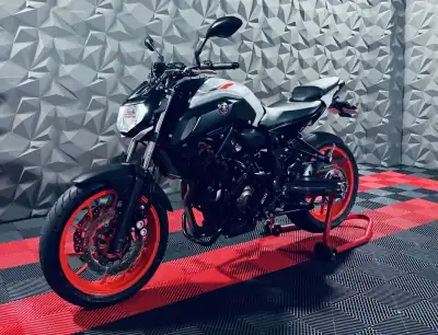 Yamaha V Star 250 2019 - 6250 EUR, 18812 km - AUTO.MOTO.pt - 18812km - foto 15 de 30