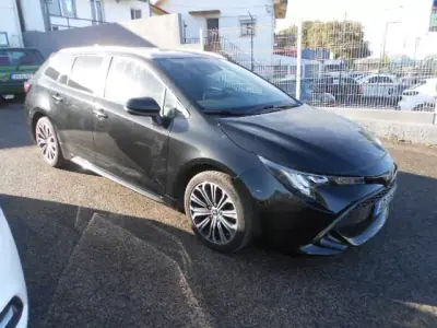 Toyota Corolla 2020 — photo 2 of 12