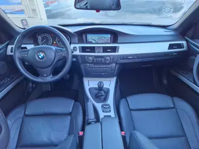 BMW 320 2010 - 15900 EUR, 220000 km - AUTO.MOTO.pt - 220000km - foto 29 de 42