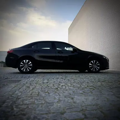 Mercedes-Benz A 180 Limousine 2020 - 21500 EUR, 145000 km - AUTO.MOTO.pt - 145000km - foto 3 de 28