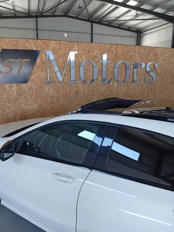 Mercedes-Benz A 180 2015 - 18900 EUR, 111400 km - AUTO.MOTO.pt - 111400km - foto 21 de 22