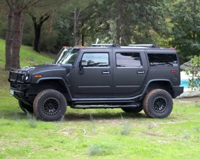Hummer H2 2006 - 48800 EUR, 75250 km - AUTO.MOTO.pt - 75250km - foto 13 de 39