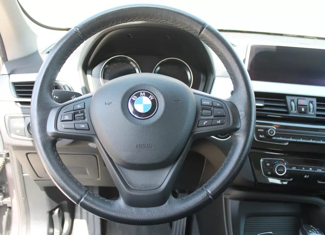 BMW X1 2021 - 22980 EUR, 98000 km - 98000km - foto 16 de 18