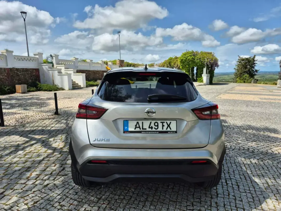 Nissan Juke 2021 - 17900 EUR, 47107 km - AUTO.MOTO.pt - 47107km - foto 5 de 23