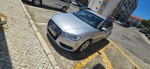 Audi A3 Sportback 2015 - 16000 EUR, 105000 km - 105000km - foto 3 de 5